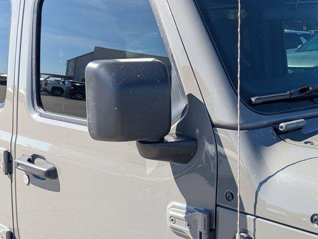 used 2020 Jeep Wrangler Unlimited car, priced at $21,533