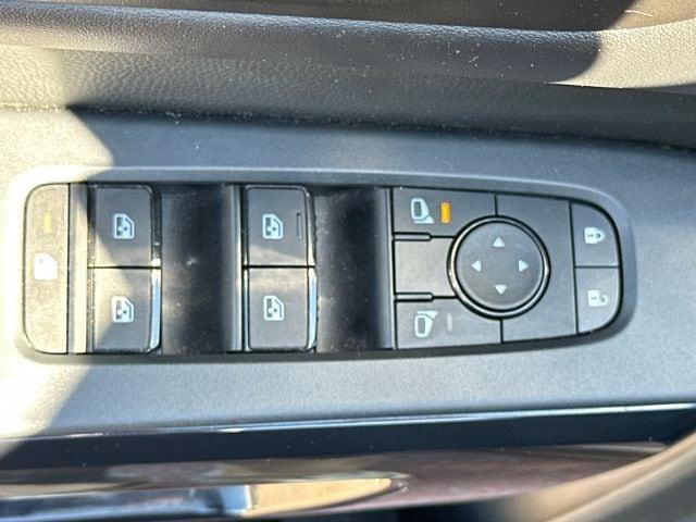 used 2024 Nissan Pathfinder car, priced at $32,998