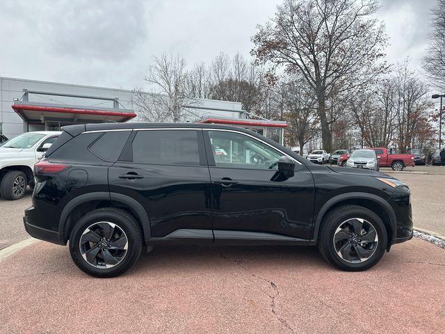 used 2025 Nissan Rogue car, priced at $23,998