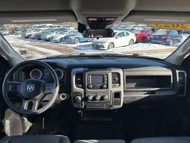 used 2023 Ram 1500 Classic car, priced at $31,998