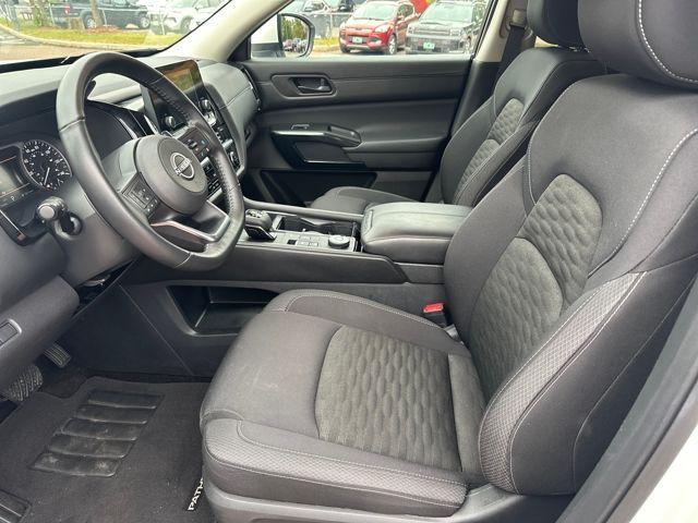 used 2025 Nissan Pathfinder car, priced at $34,598