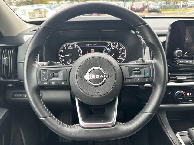 used 2025 Nissan Pathfinder car, priced at $34,598