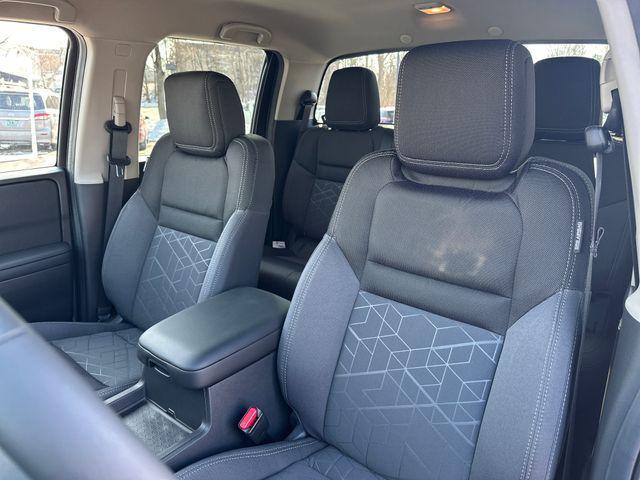 new 2026 Nissan Frontier car