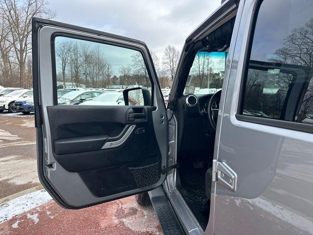 used 2015 Jeep Wrangler Unlimited car, priced at $18,998