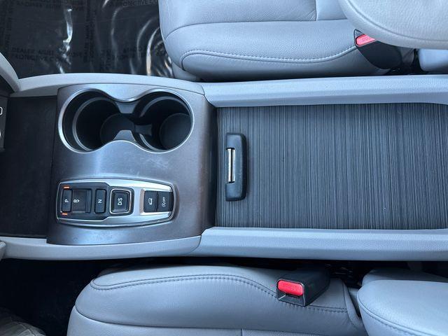 used 2022 Honda Pilot car, priced at $31,998