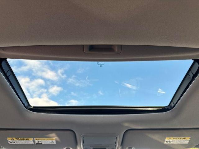 used 2022 Honda Pilot car, priced at $31,998