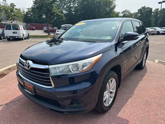 used 2015 Toyota Highlander car, priced at $16,998