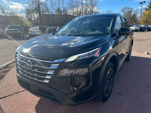 used 2025 Nissan Rogue car, priced at $23,998