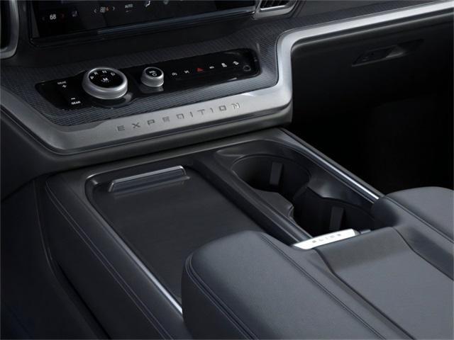 2026 Glacier Gray Metallic Tri-Coat Ford Expedition