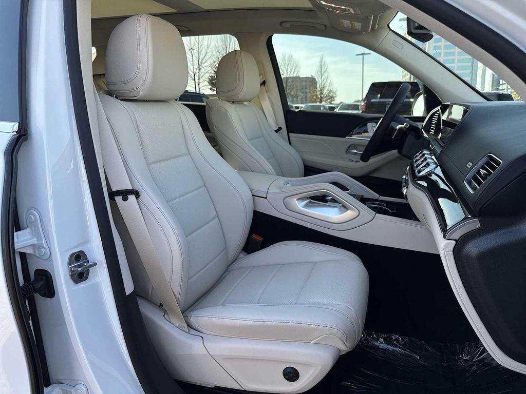 new 2026 Mercedes-Benz GLE 350 car, priced at $79,300