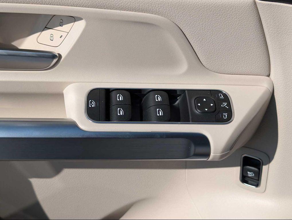 new 2026 Mercedes-Benz GLB 250 car, priced at $55,715