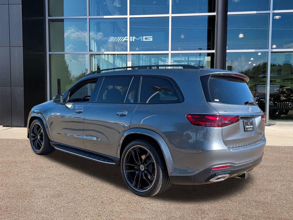 new 2026 Mercedes-Benz GLS 580 car, priced at $124,030