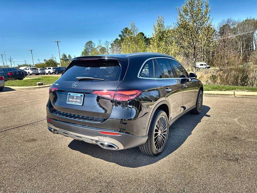 new 2026 Mercedes-Benz GLC 300 car, priced at $58,050
