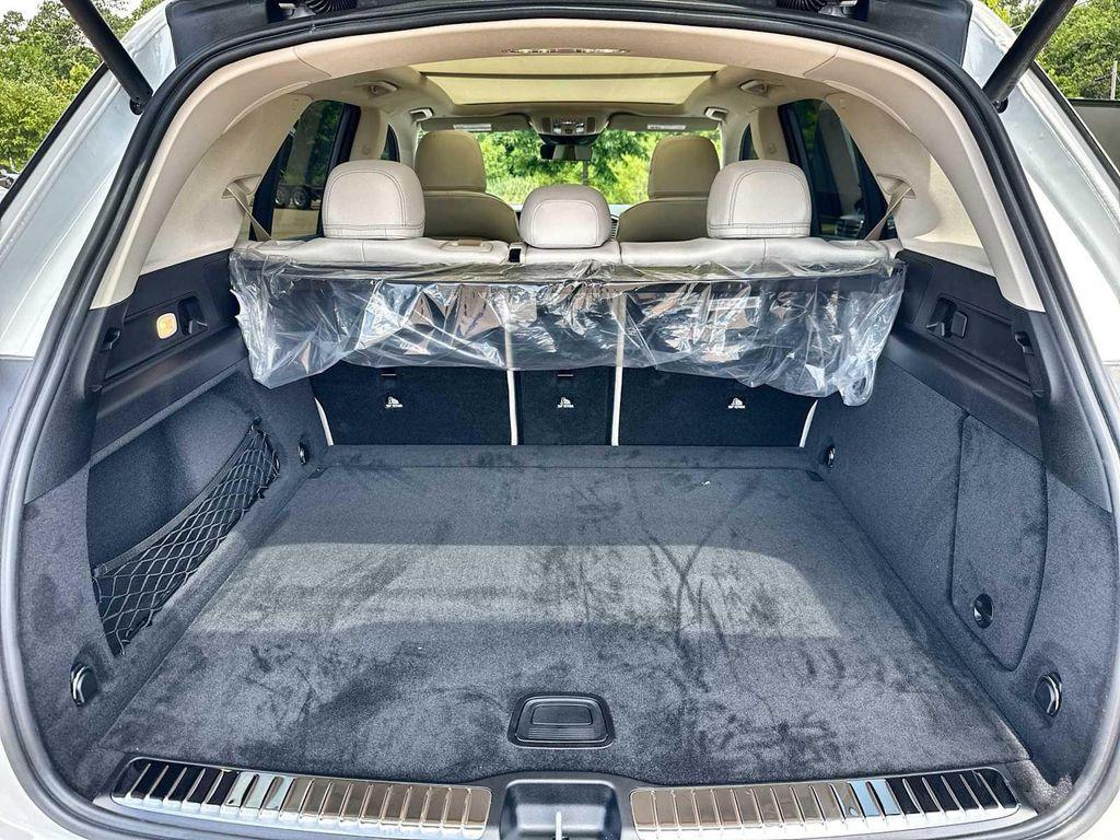 new 2026 Mercedes-Benz GLE 450 car, priced at $84,230