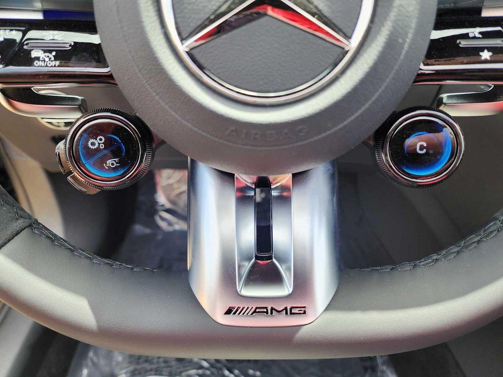 new 2025 Mercedes-Benz AMG SL 63 car, priced at $233,395