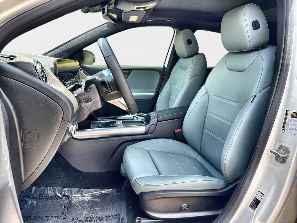 new 2026 Mercedes-Benz GLA 250 car, priced at $49,670