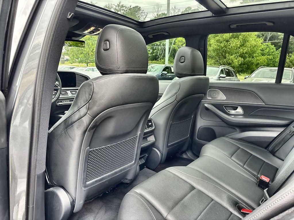 used 2025 Mercedes-Benz GLE 450 car, priced at $62,490