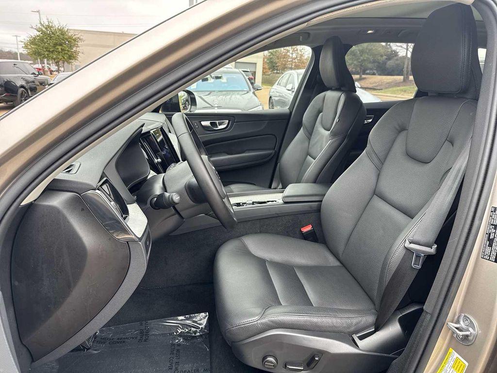 used 2025 Volvo XC60 car, priced at $32,668