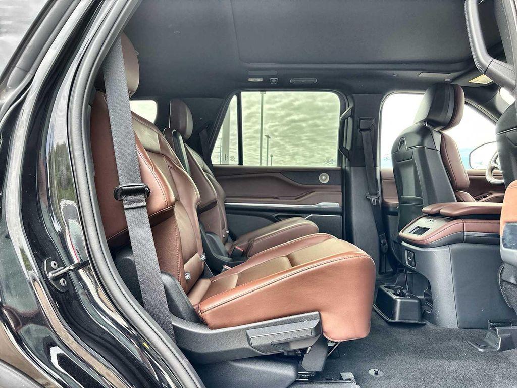 used 2025 Lincoln Navigator car, priced at $76,870
