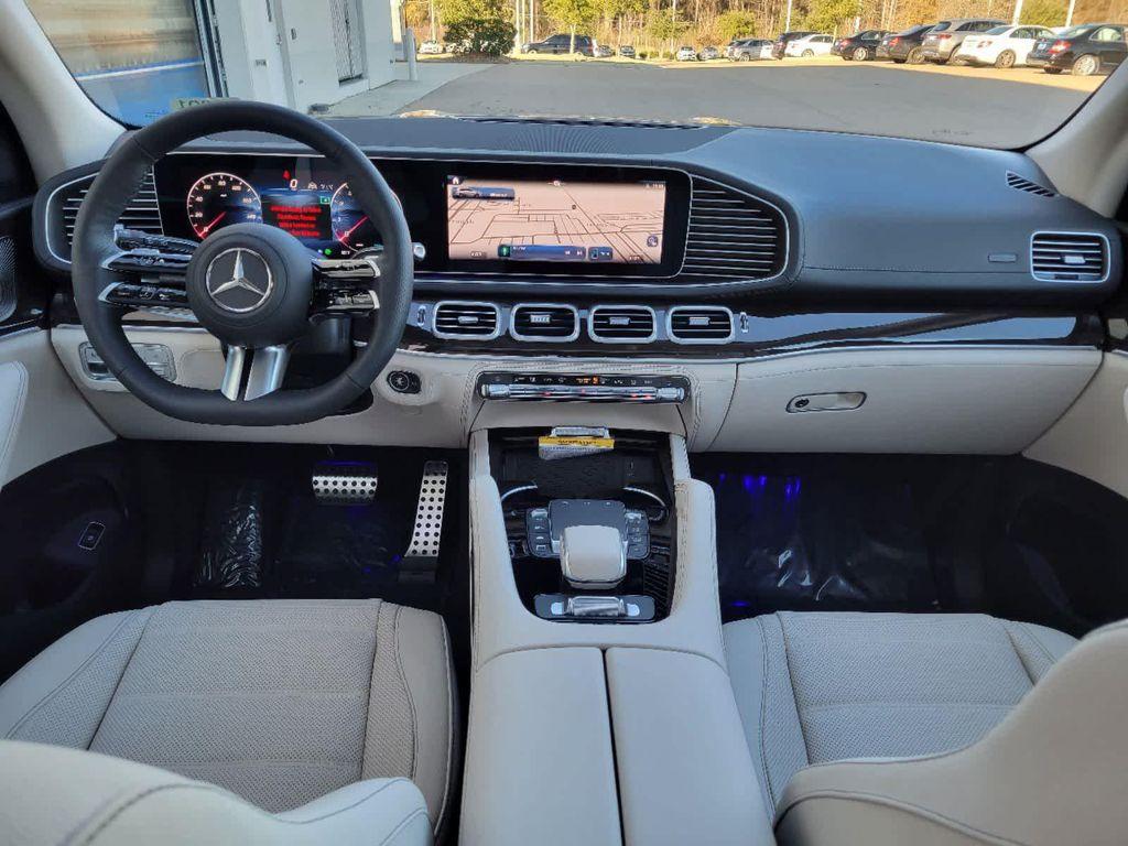 new 2025 Mercedes-Benz GLS 450 car, priced at $101,035