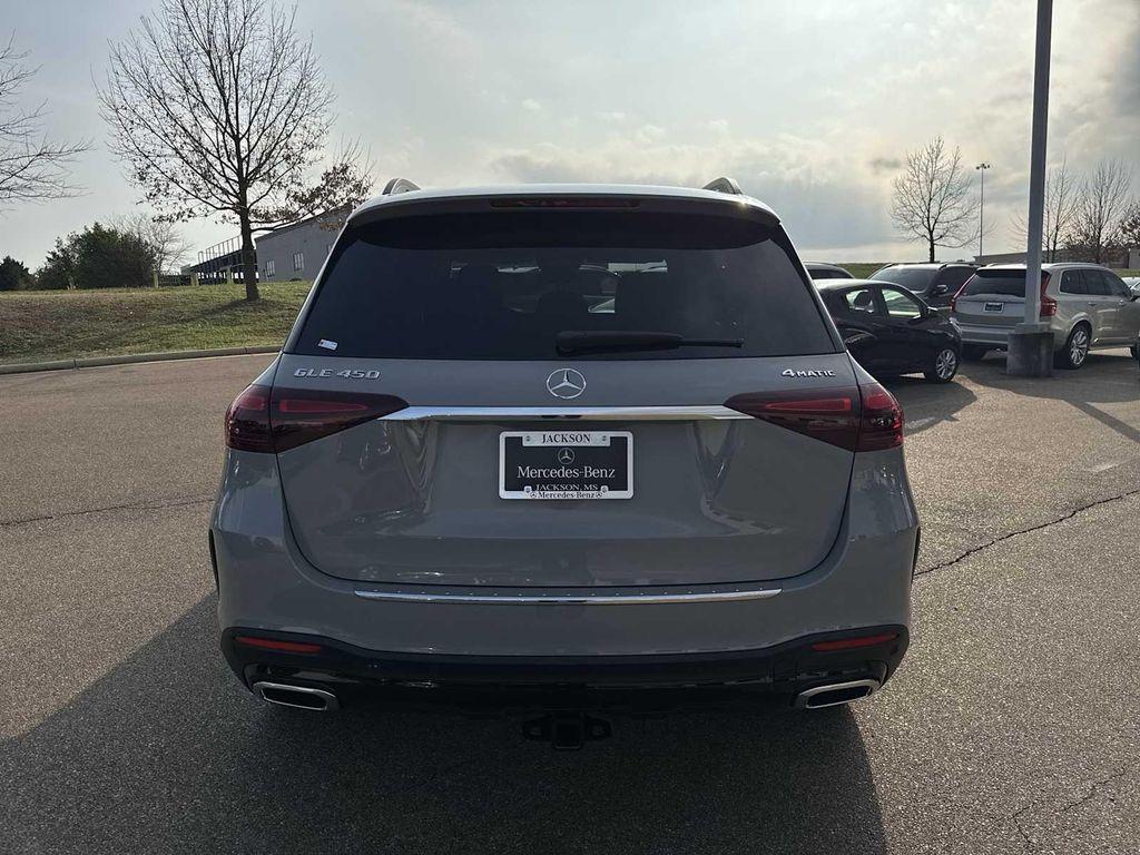 new 2026 Mercedes-Benz GLE 450 car, priced at $85,460