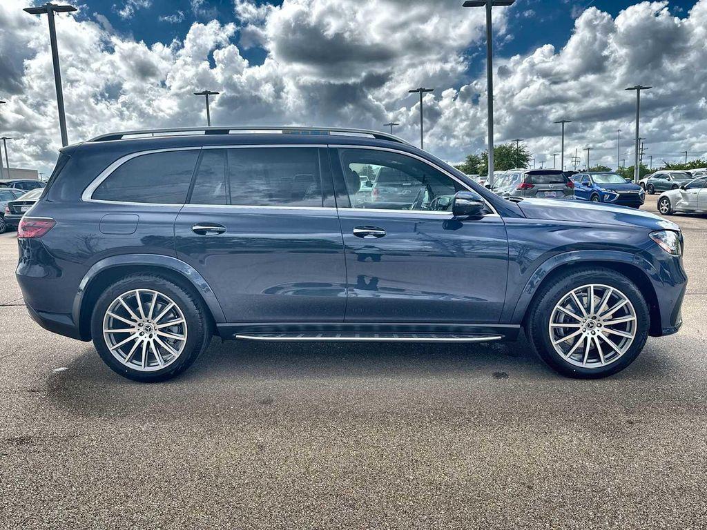 new 2026 Mercedes-Benz GLS 450 car, priced at $105,440
