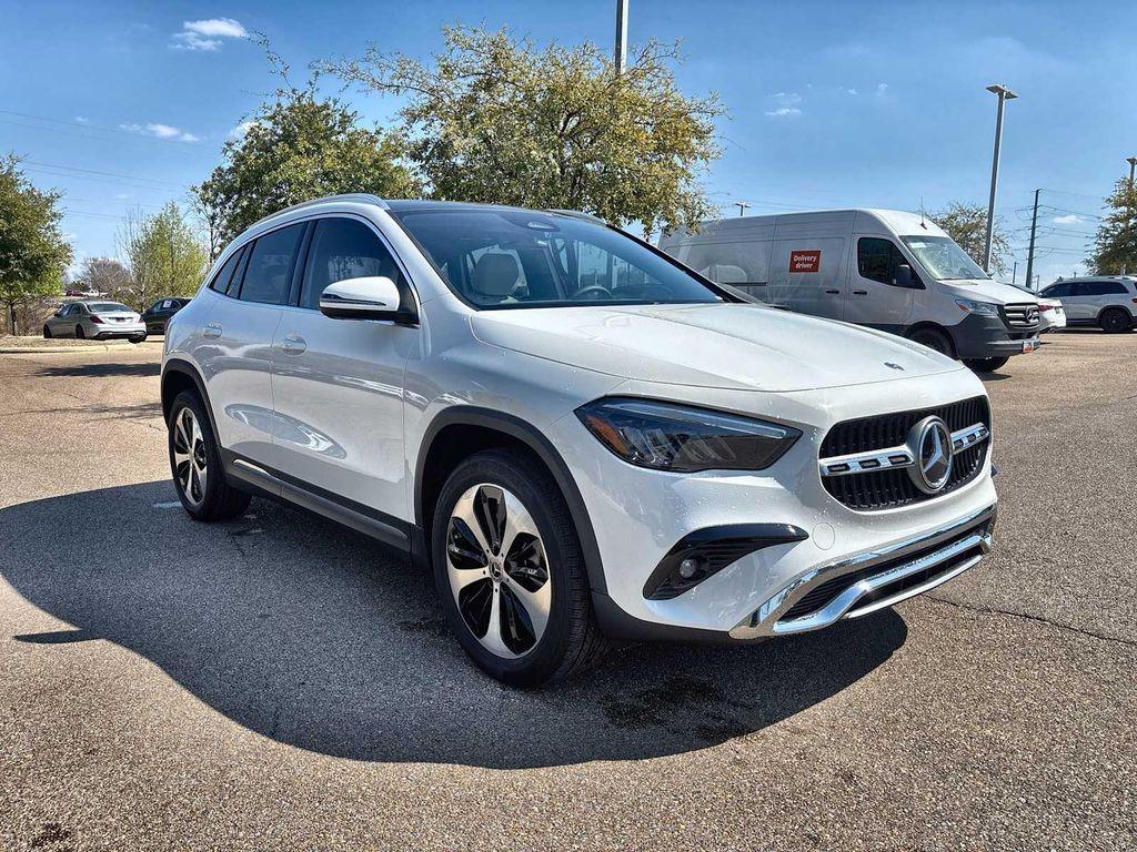 new 2026 Mercedes-Benz GLA 250 car, priced at $47,835