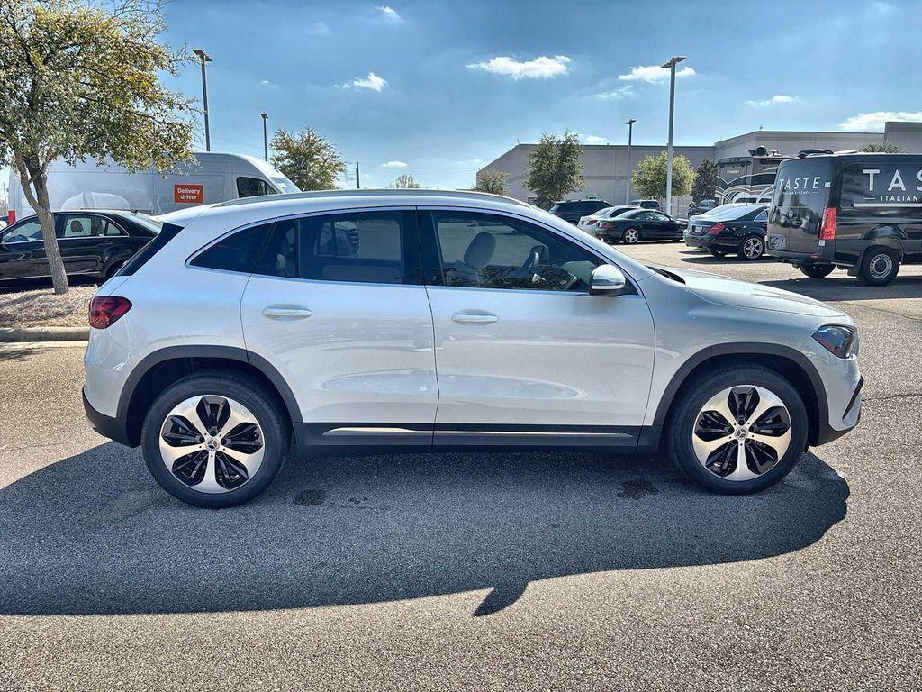 new 2026 Mercedes-Benz GLA 250 car, priced at $47,835