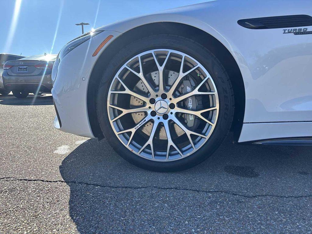 new 2026 Mercedes-Benz AMG SL 43 car, priced at $134,815