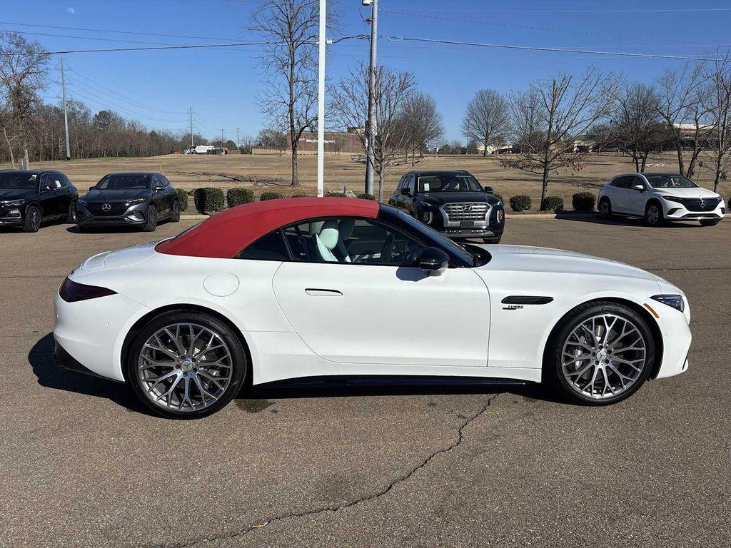 new 2026 Mercedes-Benz AMG SL 43 car, priced at $134,815