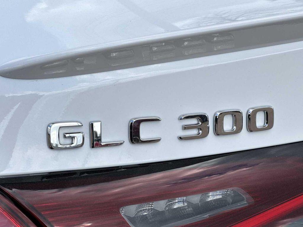 new 2026 Mercedes-Benz GLC 300 car, priced at $70,975