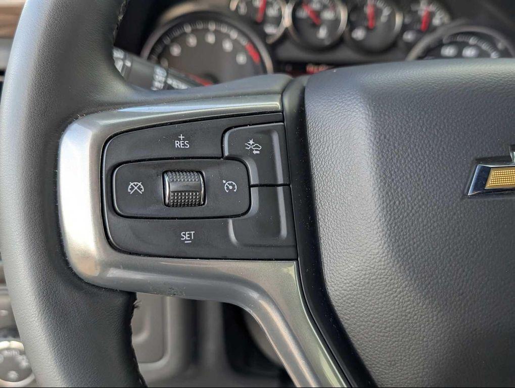 used 2023 Chevrolet Suburban car, priced at $45,999