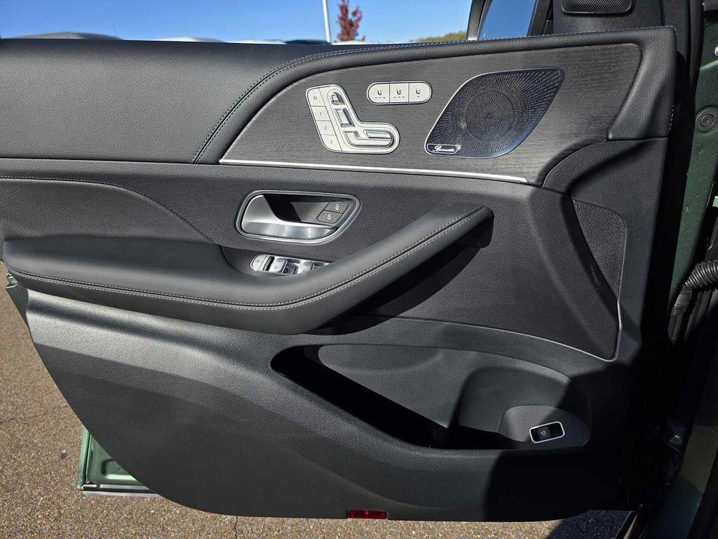 new 2026 Mercedes-Benz AMG GLE 53 car, priced at $105,115