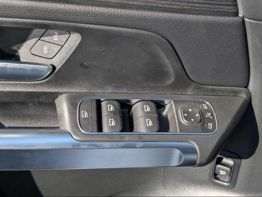 new 2026 Mercedes-Benz GLB 250 car, priced at $50,665