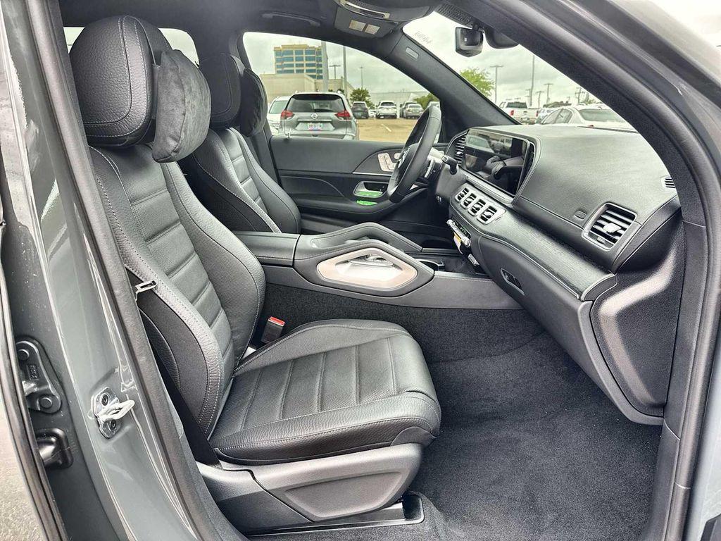 new 2026 Mercedes-Benz GLS 450 car, priced at $97,450
