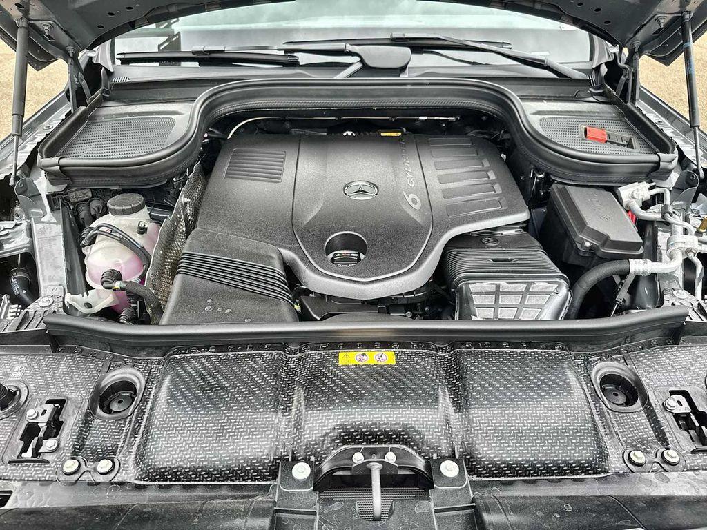 new 2026 Mercedes-Benz GLS 450 car, priced at $97,450