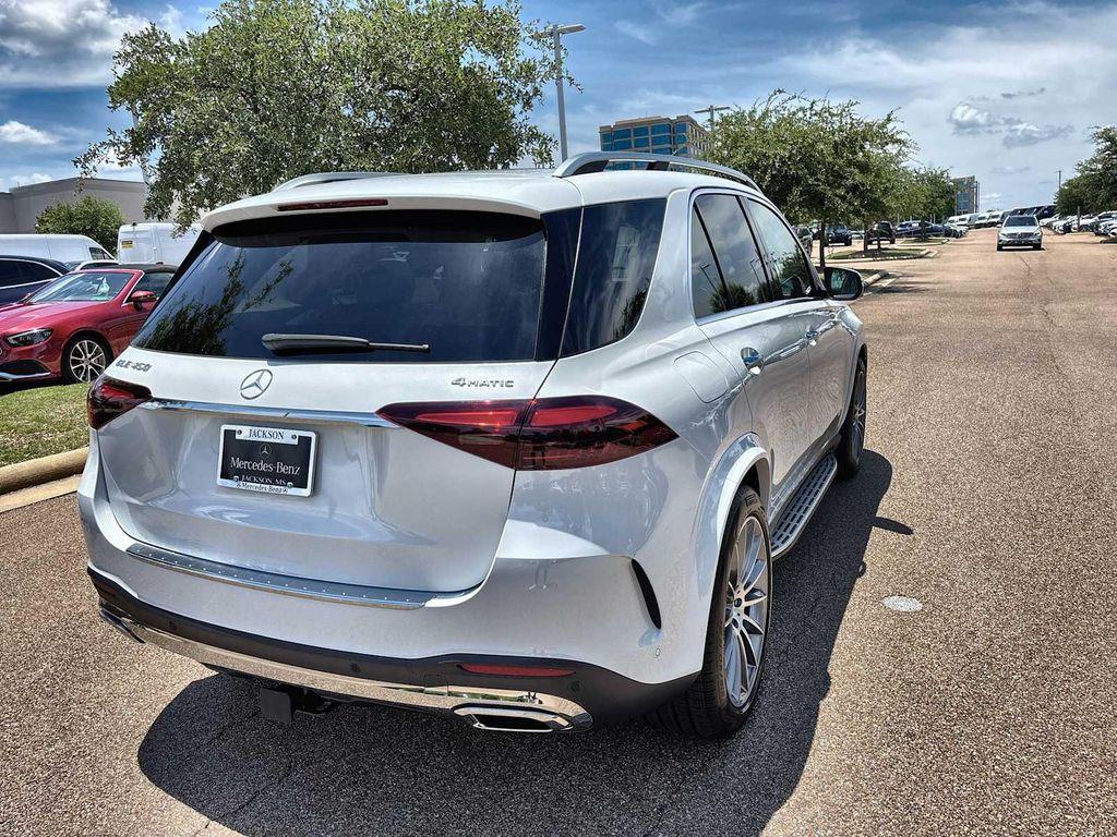 new 2026 Mercedes-Benz GLE 450 car, priced at $84,550