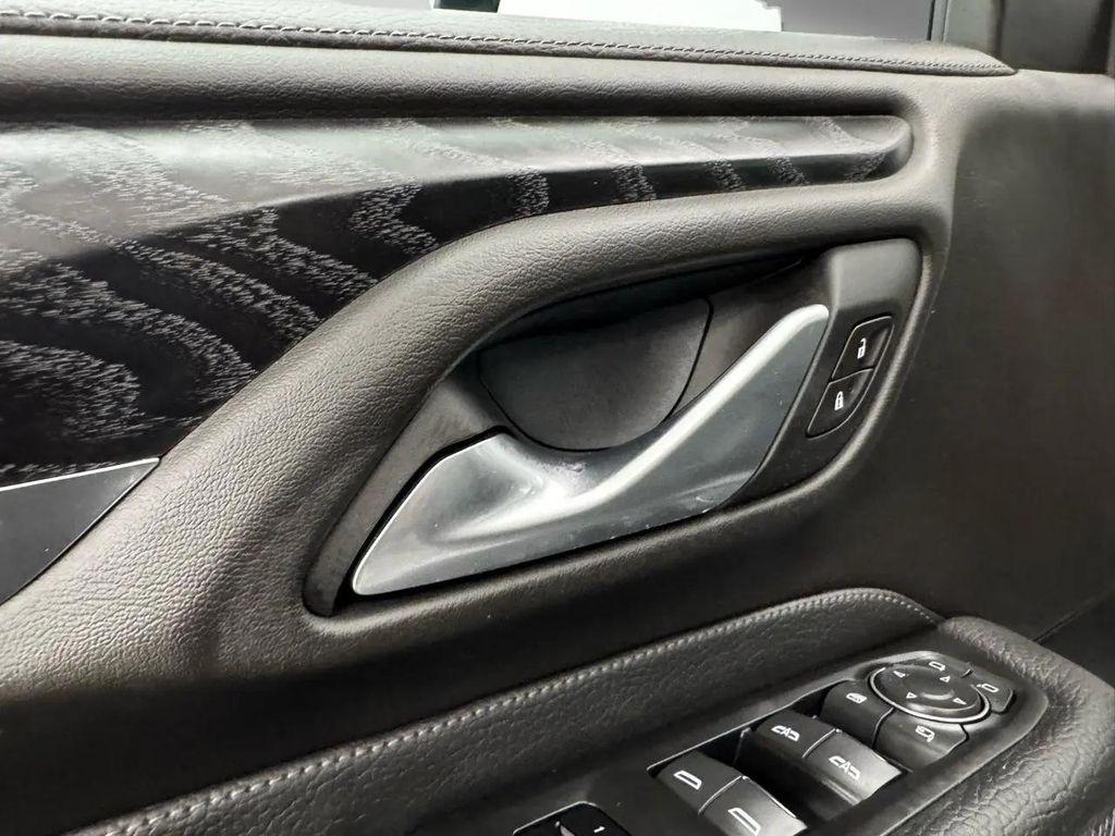used 2022 GMC Yukon XL car, priced at $48,995