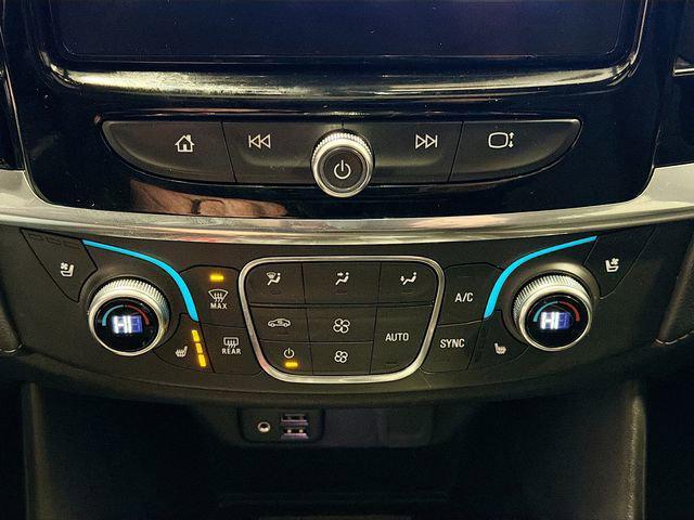 used 2023 Chevrolet Traverse car, priced at $34,852