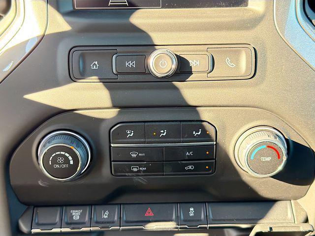 new 2025 Chevrolet Silverado 3500 car, priced at $94,331