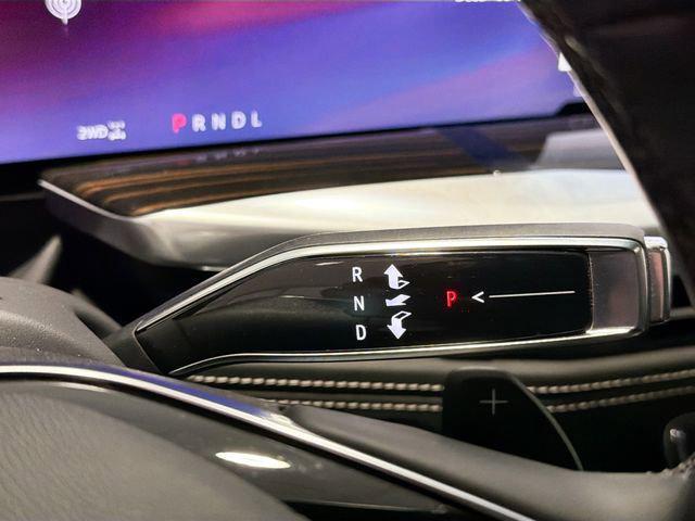 used 2025 Cadillac Escalade ESV car, priced at $102,395