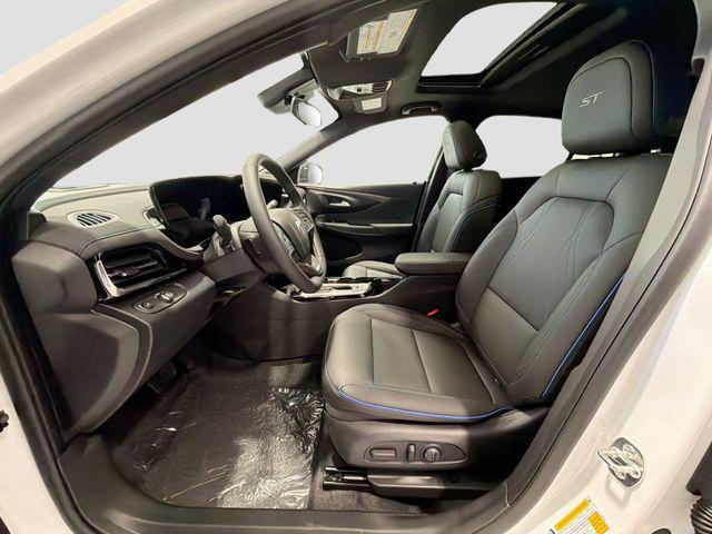 new 2026 Buick Envista car, priced at $30,419