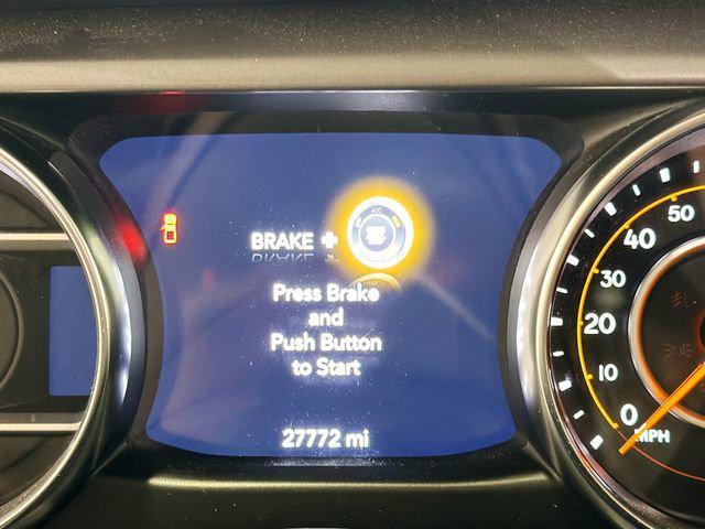 used 2022 Jeep Gladiator car, priced at $31,589