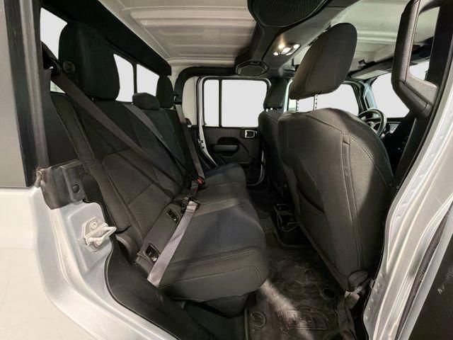 used 2022 Jeep Gladiator car, priced at $31,589