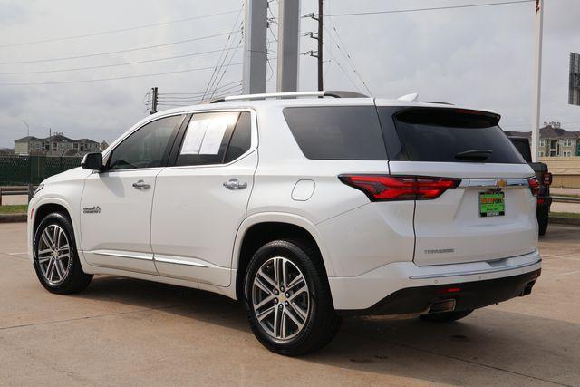 used 2023 Chevrolet Traverse car, priced at $32,097
