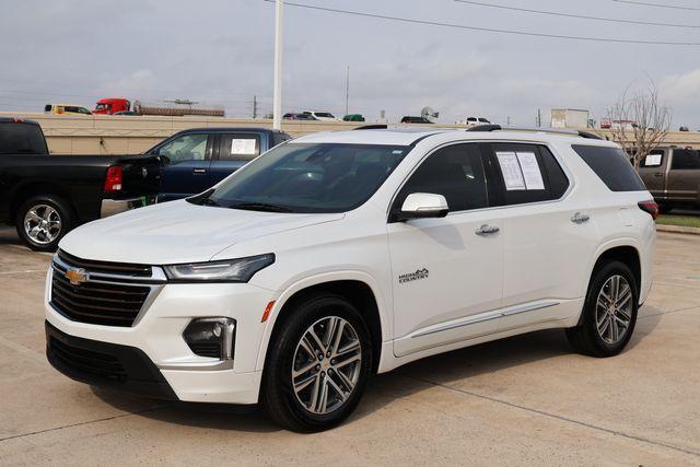 used 2023 Chevrolet Traverse car, priced at $32,097