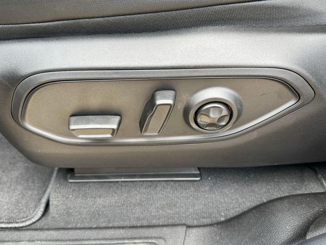 new 2025 Jeep Grand Cherokee car, priced at $42,585