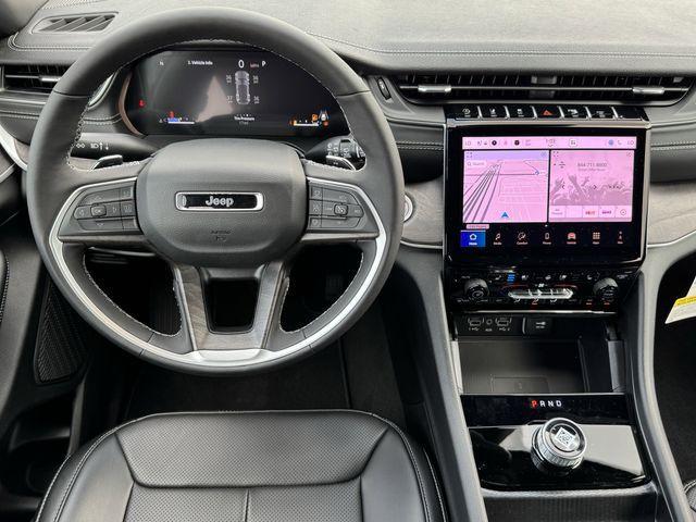 new 2025 Jeep Grand Cherokee car, priced at $42,585