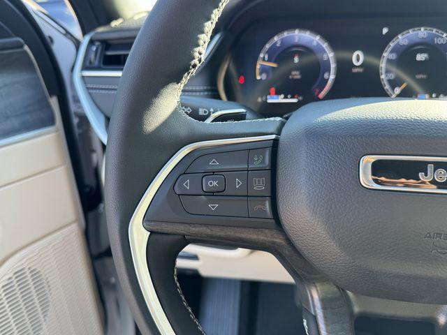 new 2025 Jeep Grand Cherokee L car, priced at $47,165