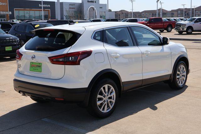 used 2020 Nissan Rogue Sport car, priced at $13,299